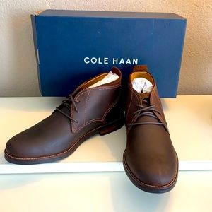 Cole Hann Howlett Chukka Boots